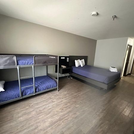 Pinetop Studio Suites Exterior photo